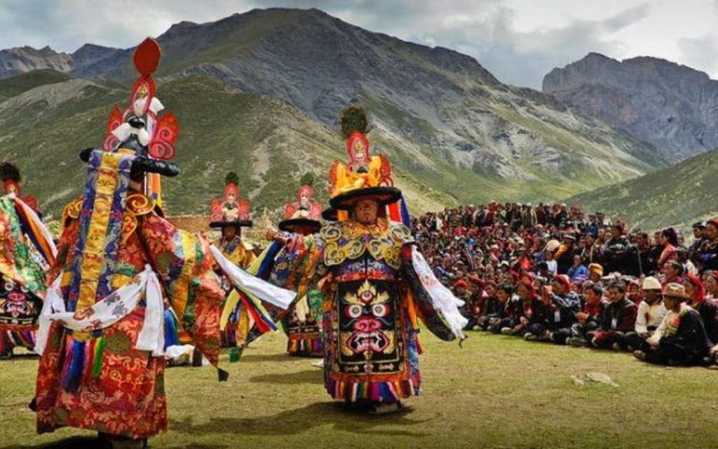 Mustang Tiji Festival 12 Days
